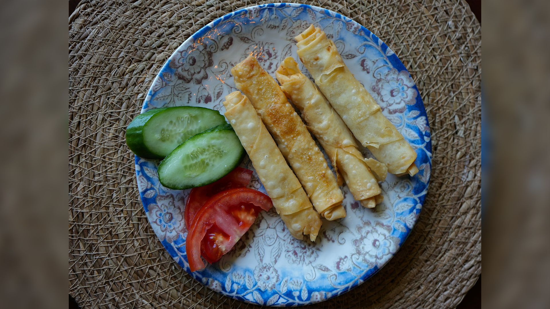 Sigara Böreği Tabağı
