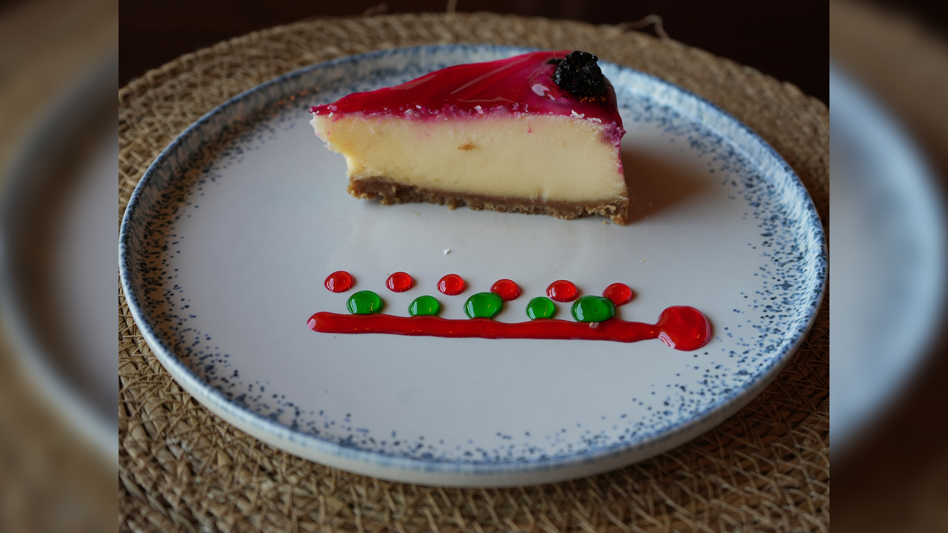 Orman Meyveli Cheesecake